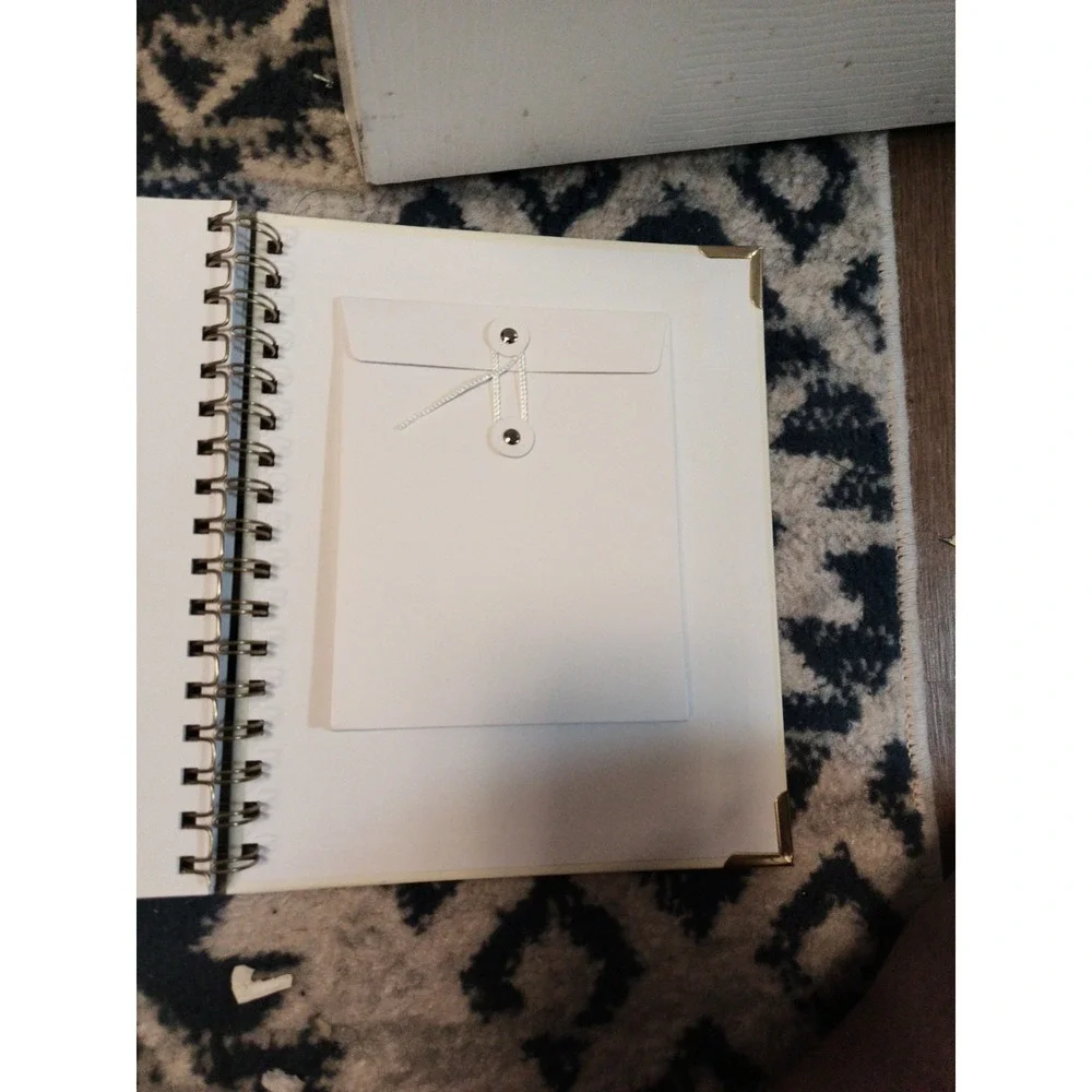 Pregnancy Journal for First Time Moms Gifts - 90 Pages Hardcover Pregnancy New
